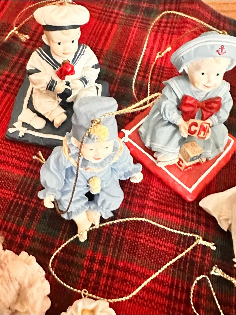 Lot of 14 Vtg Ashton Drake baby doll Christmas ornaments